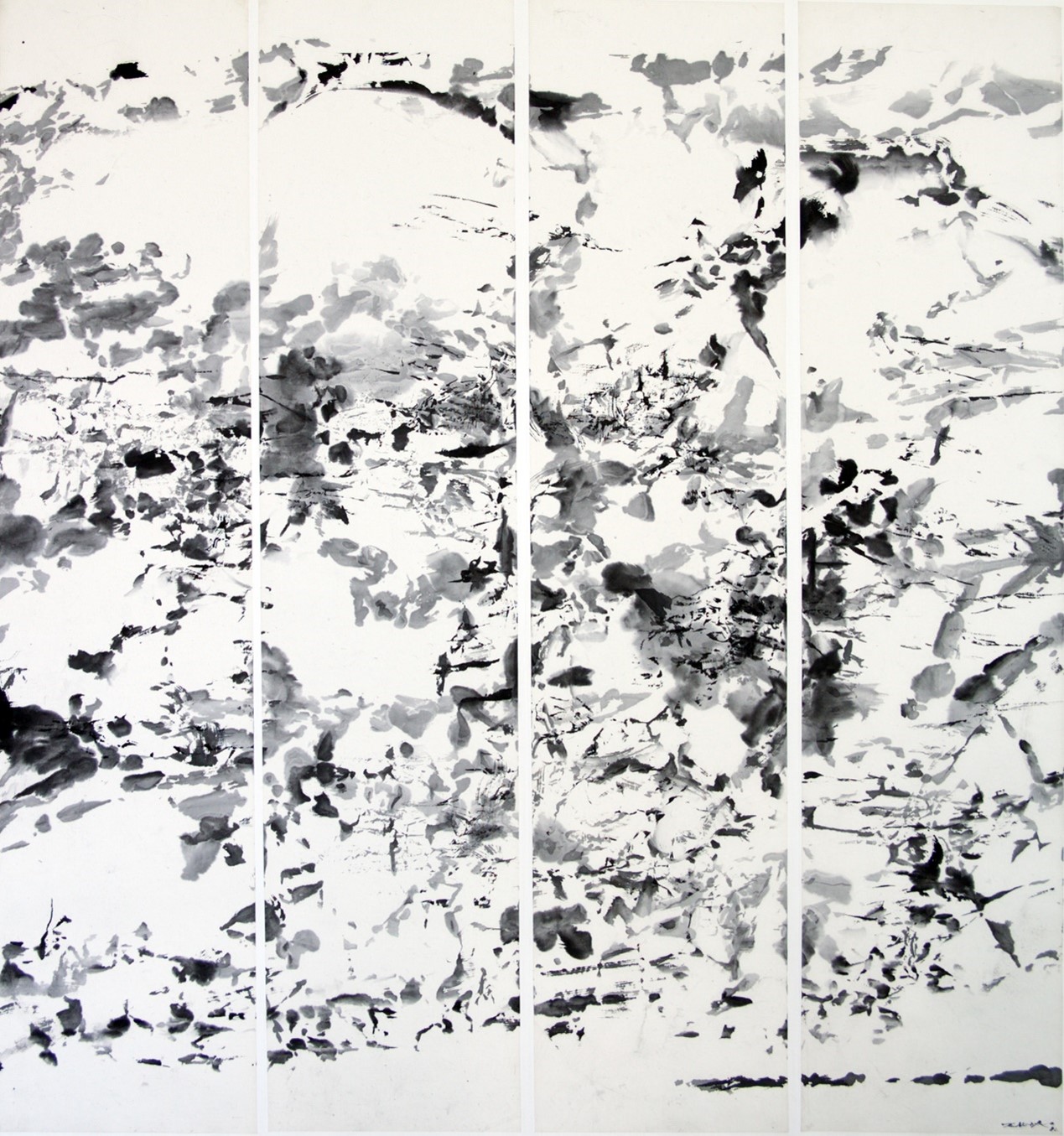 <h2>抽象山水</h2><p>作者：赵无极</p><p>创作年代：</p><p>规格：91.2cm×98cm</p><p>品类：纸本水墨</p>